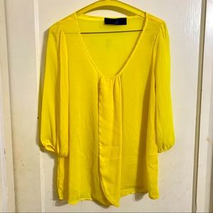🌈6/$10 Sheer Yellow Blouse